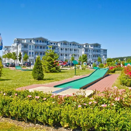 300, Seepark Apartment