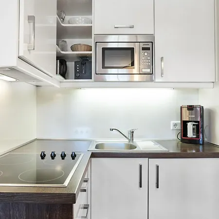 300, Seepark Apartamento *