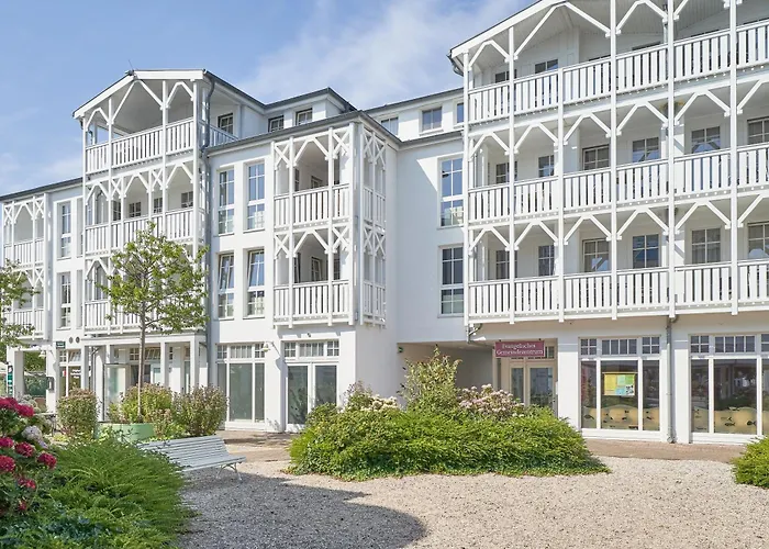 300, Seepark アパート